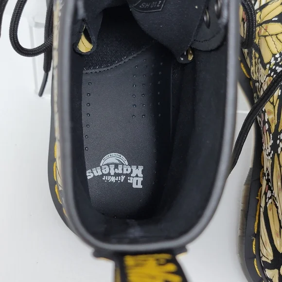 Dr. Martens Women's 1460 8-Eye Boot Butterfly Yellow Boots Shoes Size 8 New - Picture 9 of 9